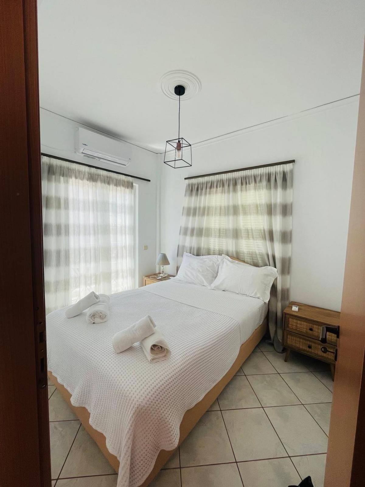 Ammoudeli Apartments Plomari Ngoại thất bức ảnh