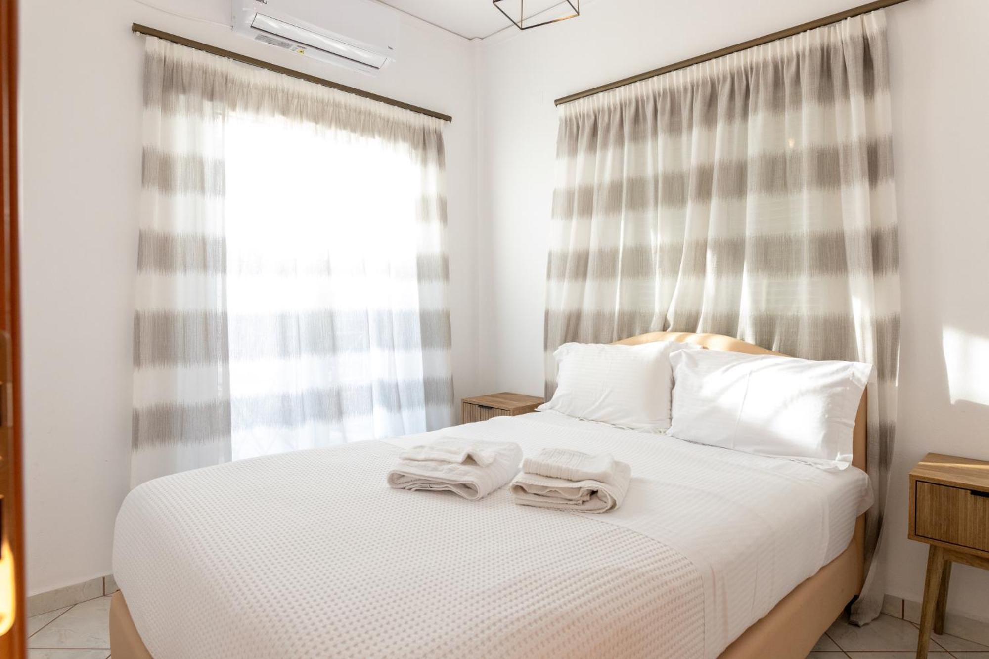 Ammoudeli Apartments Plomari Ngoại thất bức ảnh